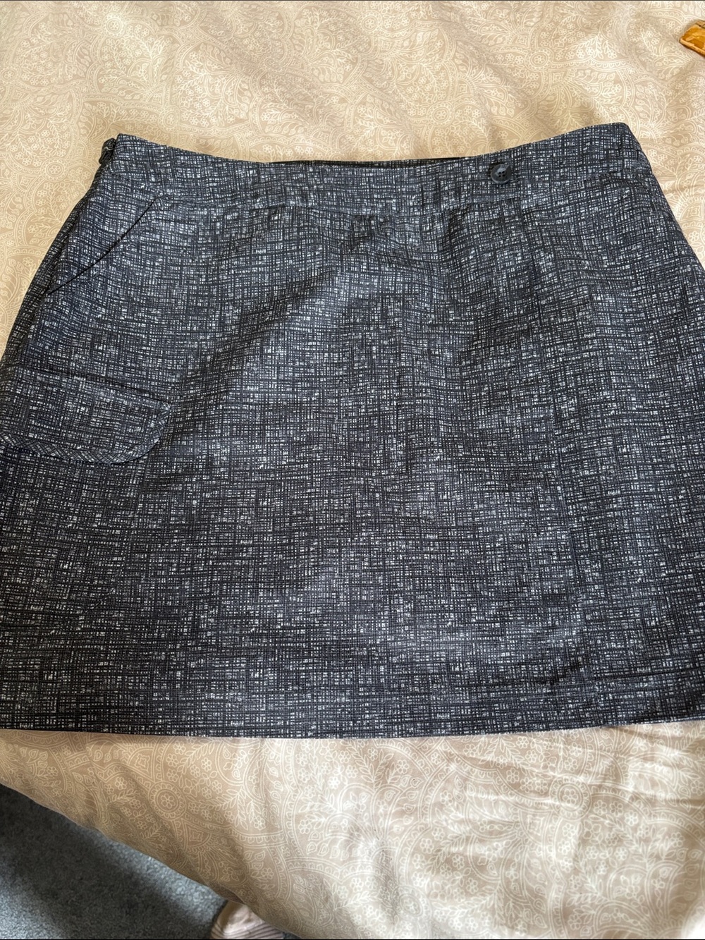 Avia Black and White Golf Skirt with under liner